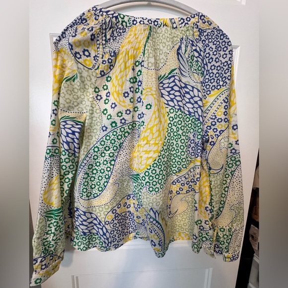 Talbots Green Yellow Blue Paisley Smocked Button Down Size Petite Large - Picture 2 of 10